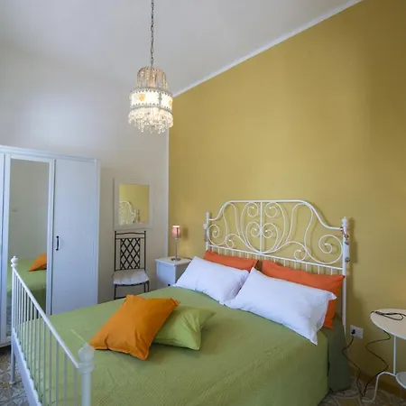 Sleeps 2 Wifi